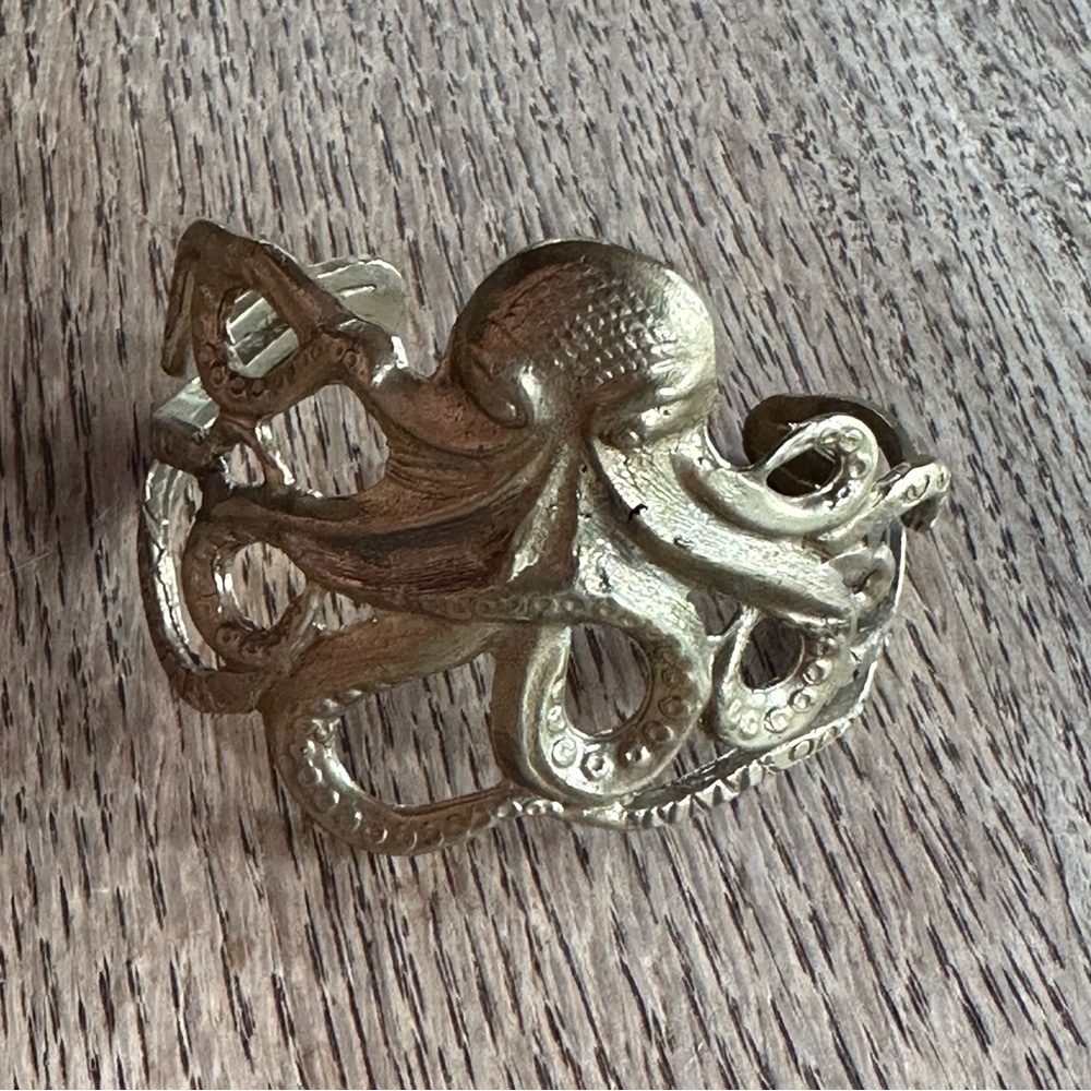 ✨ Alkemie Octopus Bracelet Cuff made from Recycled Metal ✨ Brass Gold color